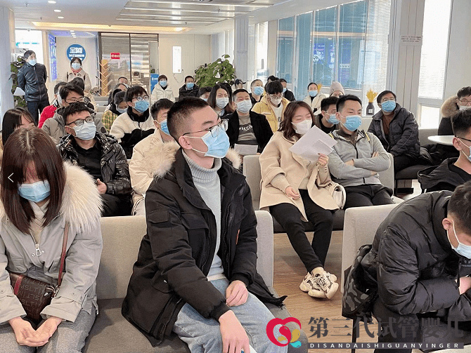 成都近视手术医院哪家好?近视手术在哪里好(图1) 成都近视手术医院哪家好?近视手术在哪里好(图1)