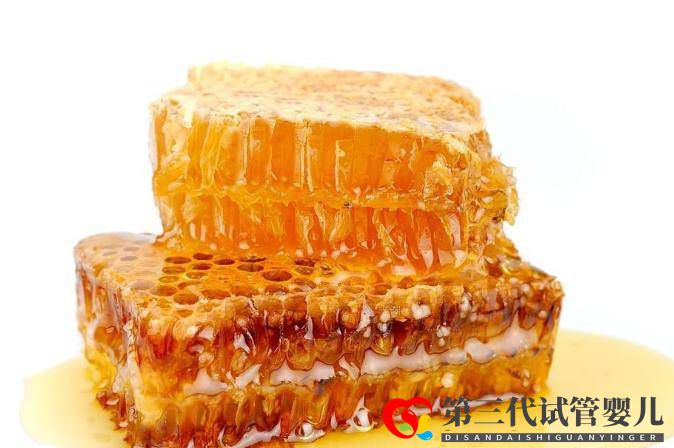 长春肤康医院浅谈:蜂胶可以治疗银屑病吗?(图1) 长春肤康医院浅谈:蜂胶可以治疗银屑病吗?(图1)