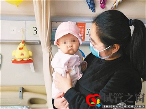 全国首例试管婴儿亲体肝移植宝宝康复出院(图4) 全国首例试管婴儿亲体肝移植宝宝康复出院(图4)