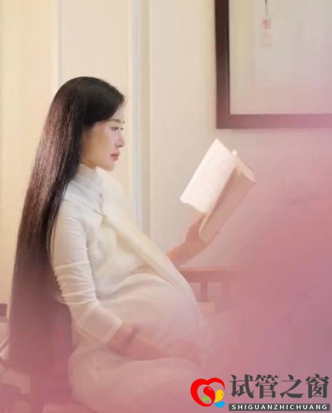 他是知名大导演,妻子为其3次试管取70颗卵子,今年近百岁成人生赢家(图5) 他是知名大导演,妻子为其3次试管取70颗卵子,今年近百岁成人生赢家(图5)