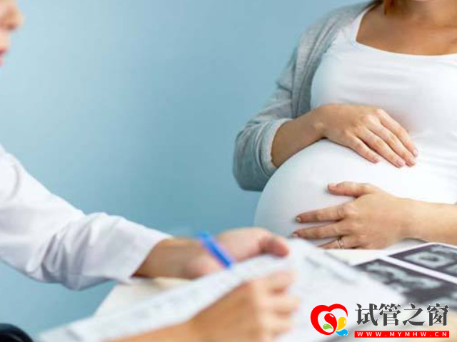 50几岁绝经生子真实案例分享,年龄真不是生育的唯一标准(图1) 年龄超过35岁算高龄产妇