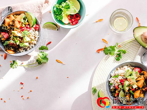 十大补脑食物排名来了,这3种食谱适合高三学生(图1) 补脑食物有很多