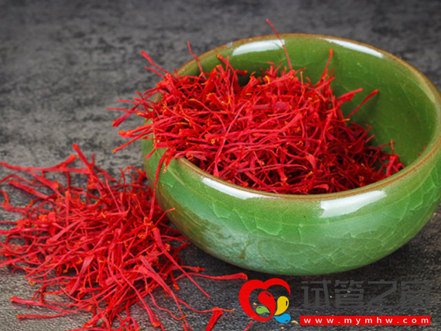 红花虽好但不建议胚胎移植后吃,3个真实原因必须要看(图2) 吃红花会影响内分泌正常