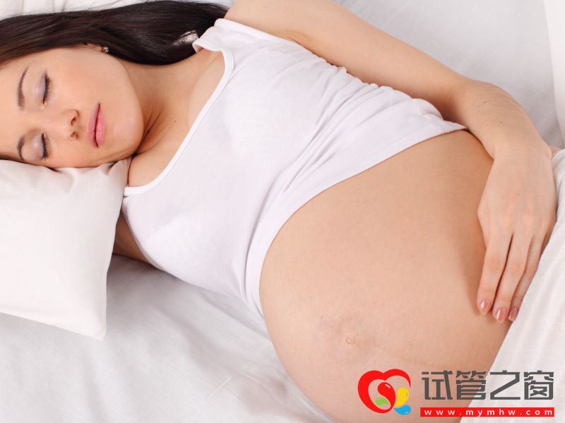 女性“巨阴症”可以生育吗?主要看3种情况,不妨了解一下(图1) 女性“巨阴症”可以生育吗?主要看3种情况,不妨了解一下(图1)