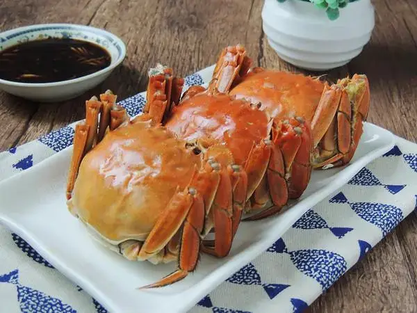 孕妇可不可以吃大闸蟹(图1) 孕妇不能吃没煮熟的大闸蟹