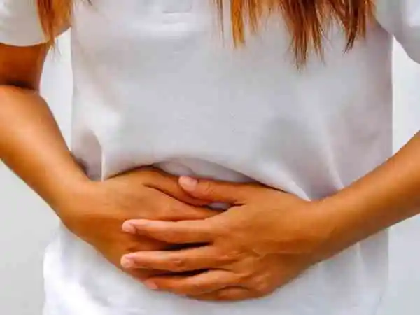 试管婴儿移植后肚子痛是什么原因(图1) 移植后肚子痛也算是正常的反应